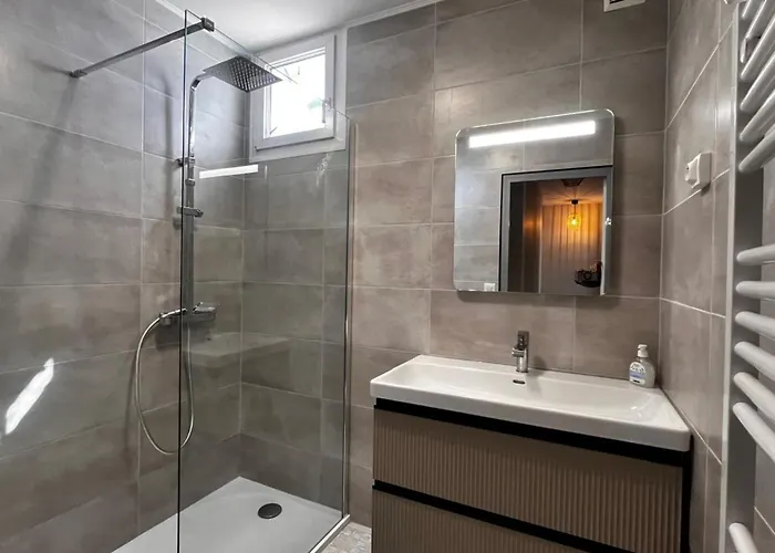 85m With Loggia Near The Sea Апартаменты